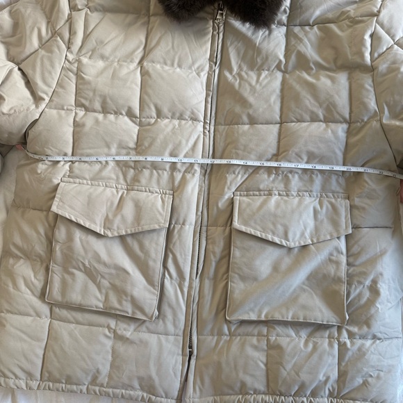 Danielle Guizio Tan Puffer Jacket w/ Faux Fur Collar • Size M • NWOT - Picture 3 of 6